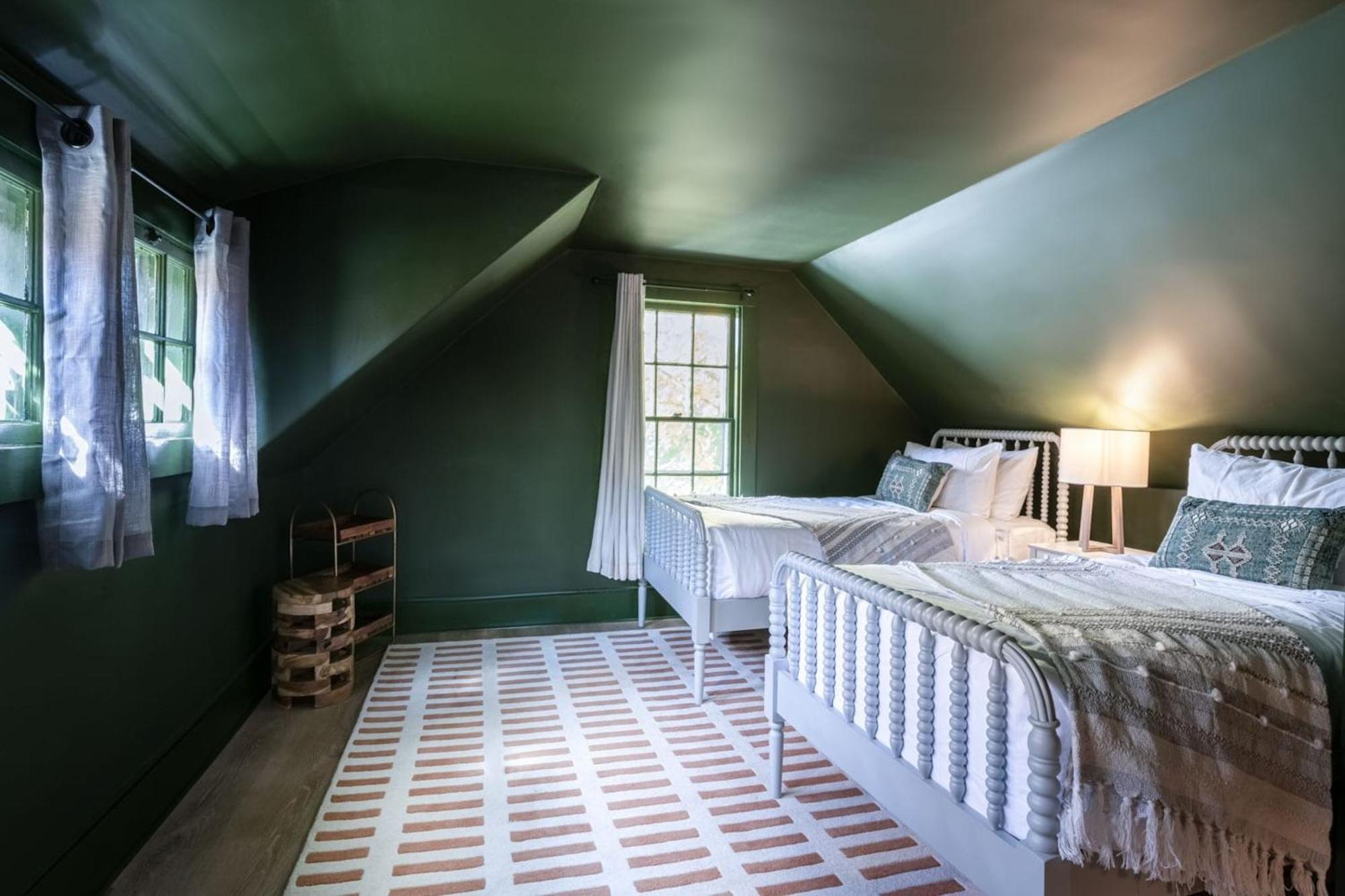 Riverhouse By Weekender Formerly Jack Daniels Inn Peterborough Chambre photo