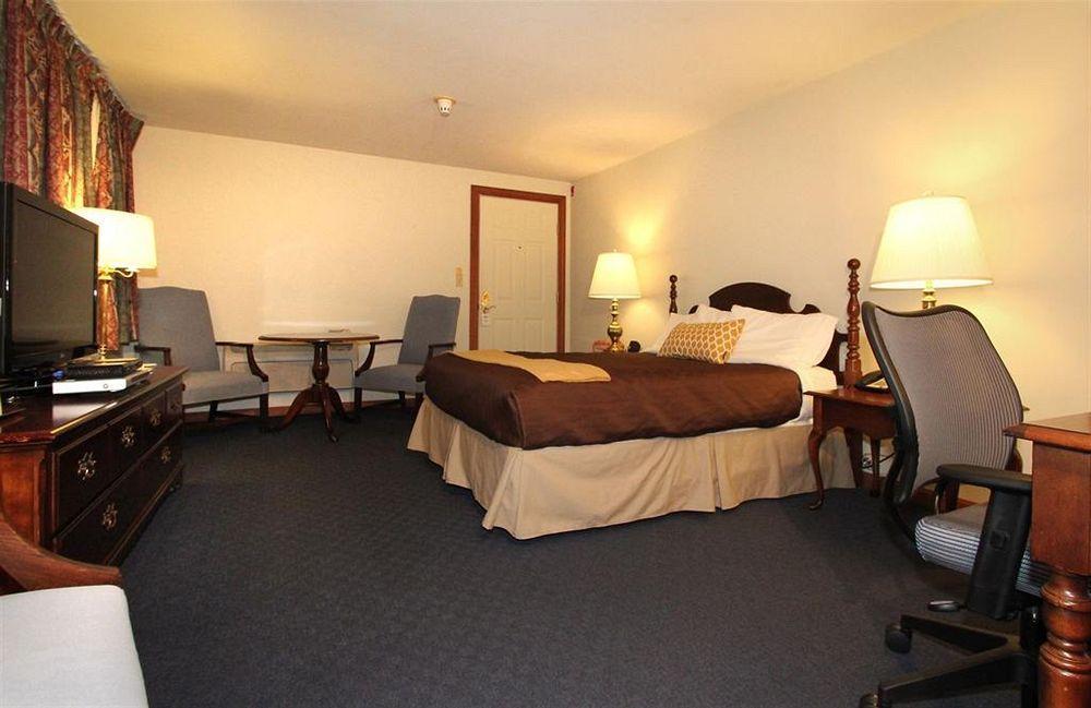 Riverhouse By Weekender Formerly Jack Daniels Inn Peterborough Extérieur photo